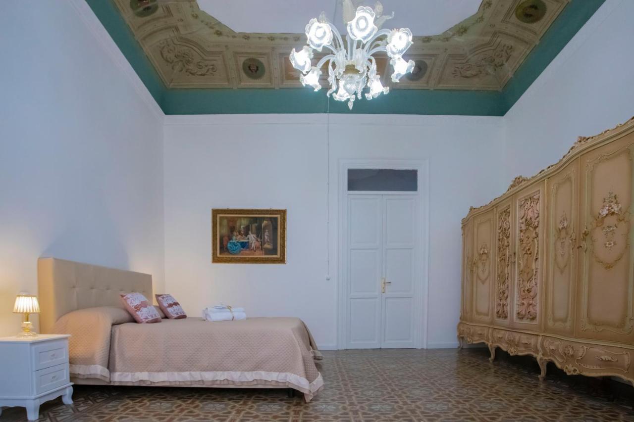 Terre D'Oro, Appartamento Di Lusso In Centro Citta Palermo Exterior foto